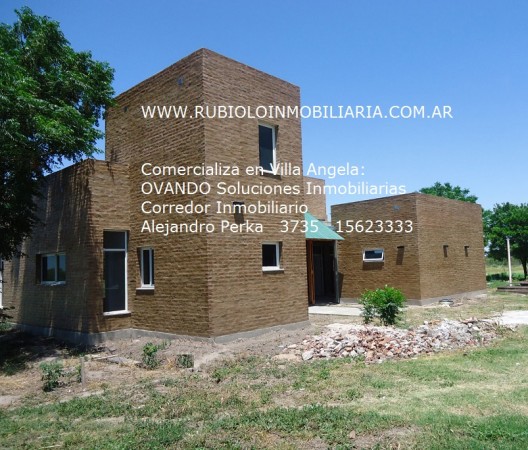 VILLA ANGELA Chaco Lote 2400 m2 Avda. del Trabajo 108 m2