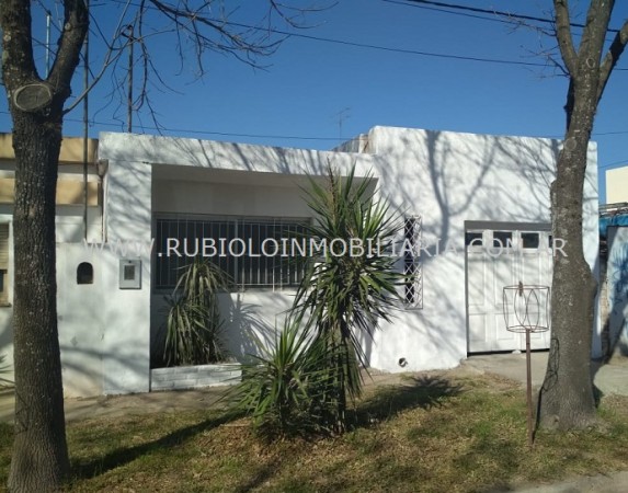 VIVIENDA 2 DORMITORIOS - GARAGE - 50 mts. Avda. Belgrano