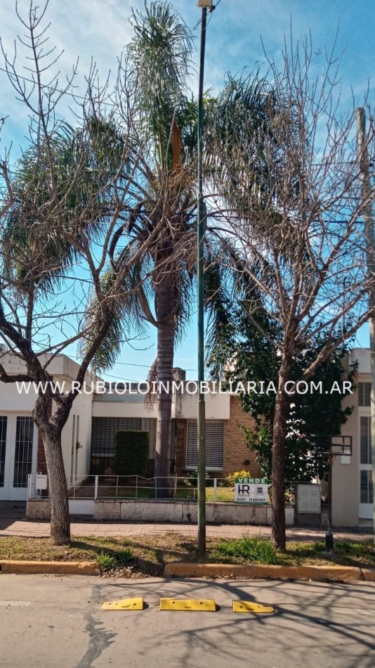 RAFAELA - VIVIENDA L. DE LA TORRE 328 - 3 DORMITORIOS - 2 BAÑOS - TODOS LOS SERVICIOS