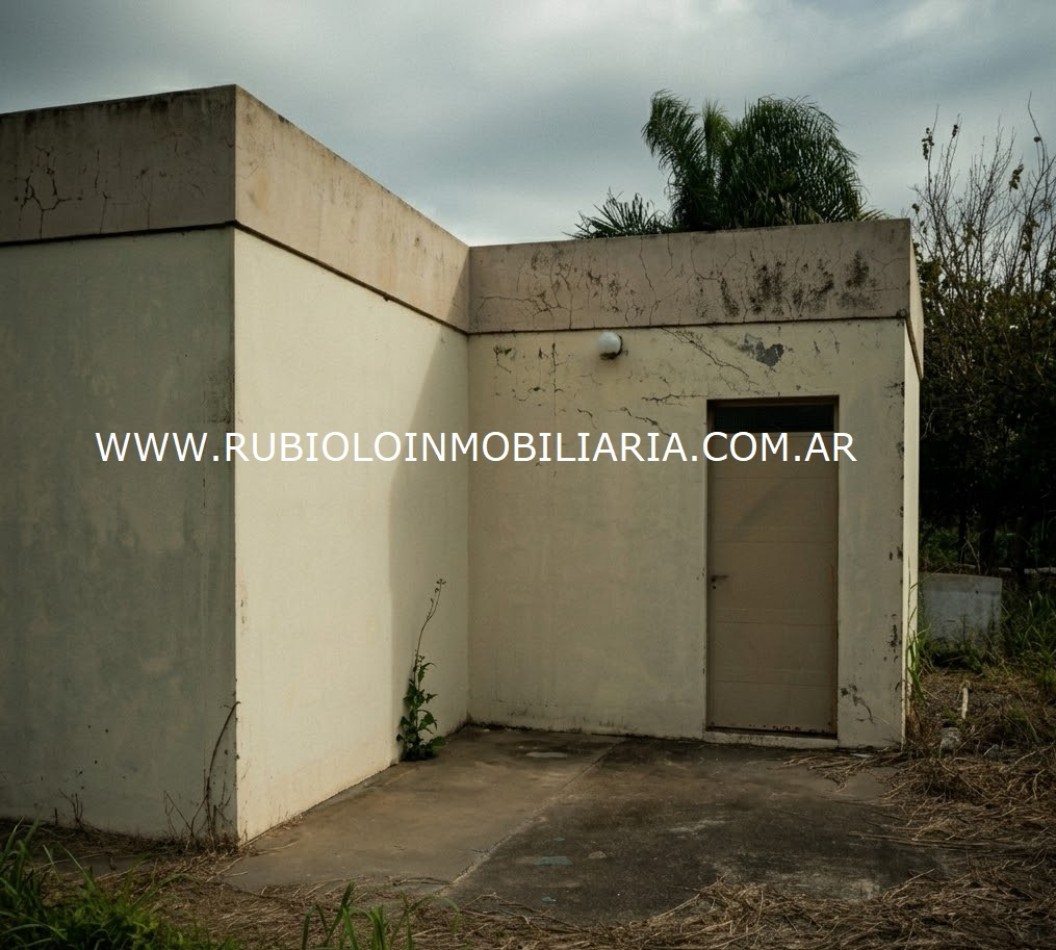 TACURAL - Sta. Fe .- CASA EN AVDA. 9 DE JULIO DE 150 M2 - LOTE DE 700 M2. ....A REMODELAR