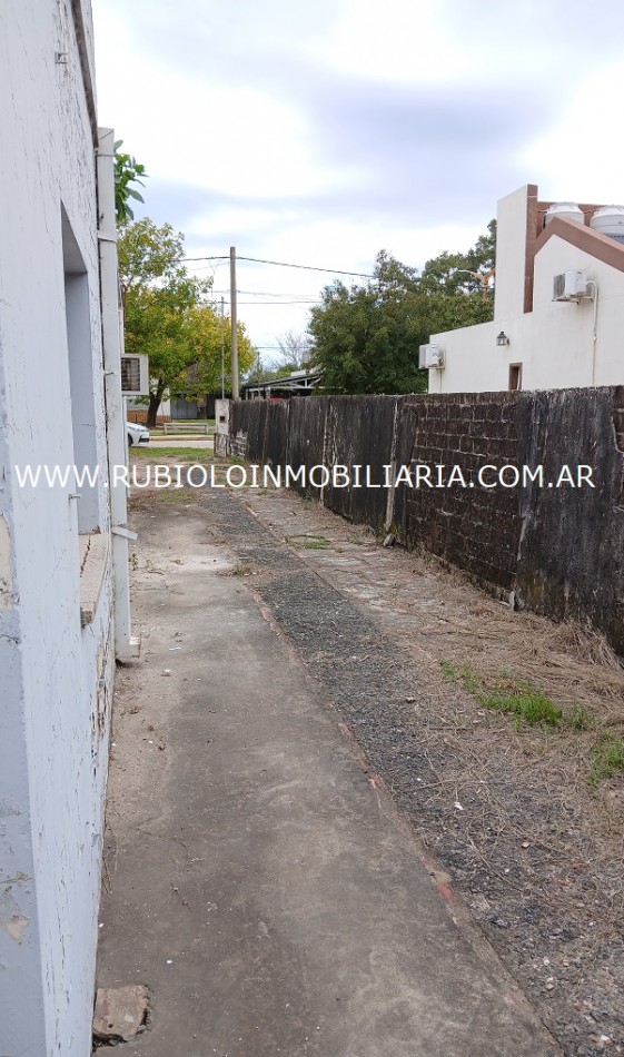 TACURAL - Sta. Fe .- CASA EN AVDA. 9 DE JULIO DE 150 M2 - LOTE DE 700 M2. ....A REMODELAR
