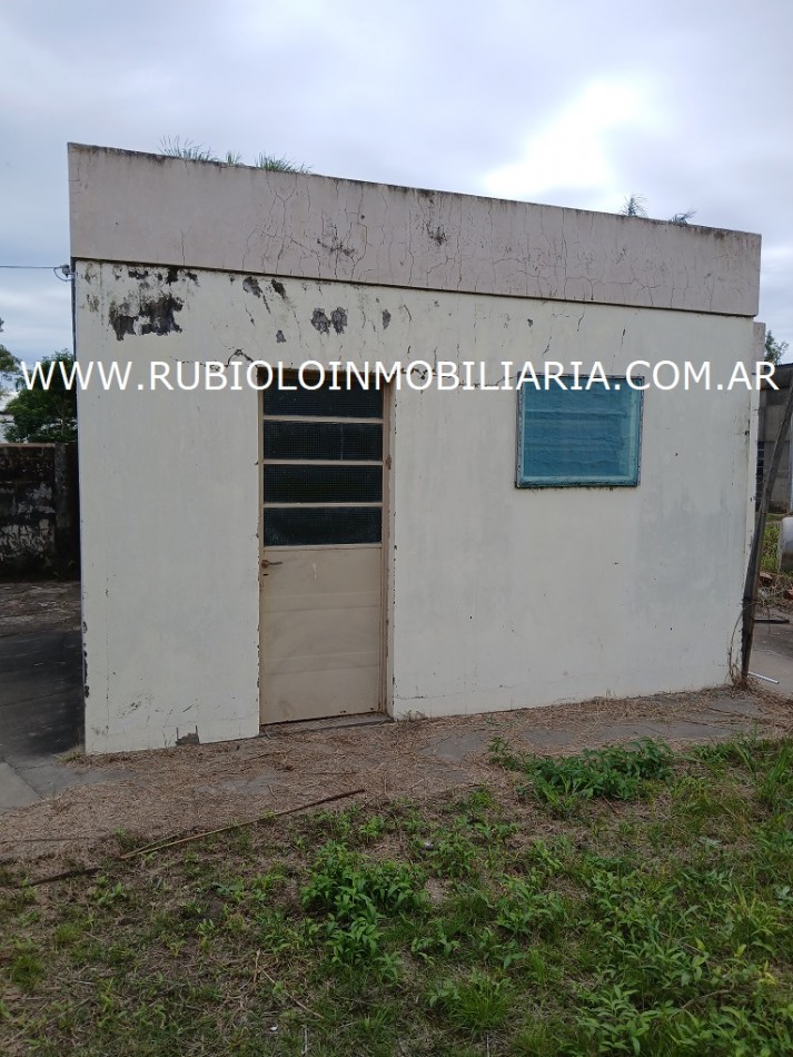 TACURAL - Sta. Fe .- CASA EN AVDA. 9 DE JULIO DE 150 M2 - LOTE DE 700 M2. ....A REMODELAR