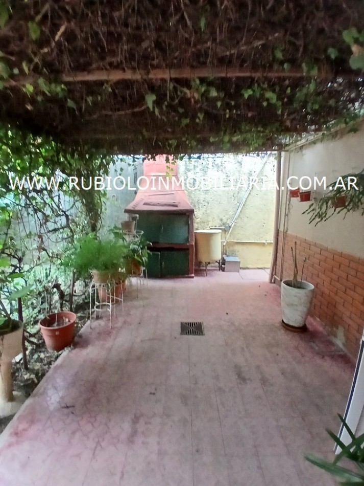 RAFAELA - AVDA. R.S. PEÑA 137 - 3 Dormitorios - 2 Baños - Garage - Sector Oficina o Actividad Comercial