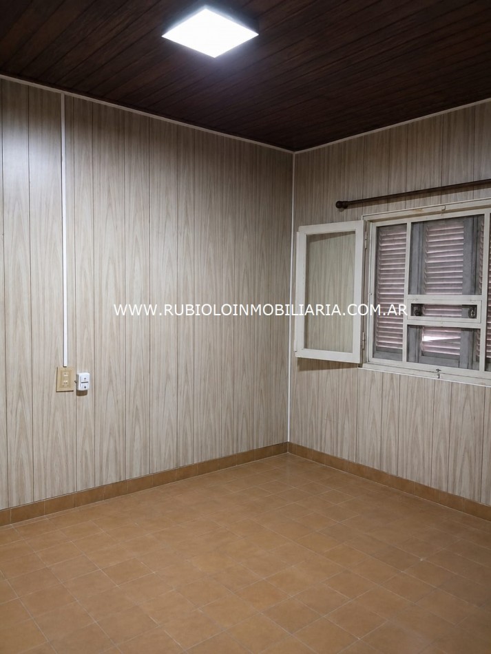 RAFAELA - Av. Aristobulo del Valle 1271 -VIVIENDA 2 DORMITORIOS, GARAGE Y PATIO CON ACCESO INDEPENDIENTE